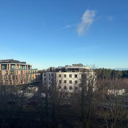 Pod Niebem - Przestronne Poddasze Przy Plazy *