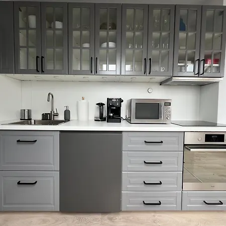Apartment Pod Niebem - Przestronne Poddasze Przy Plazy Wladyslawowo